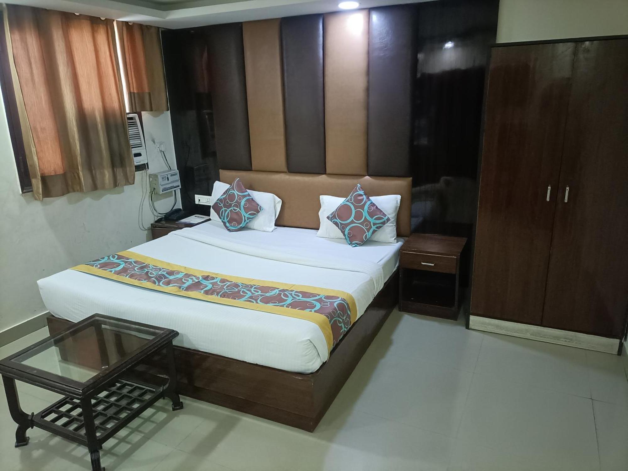 Hotel Ringer New Delhi Buitenkant foto